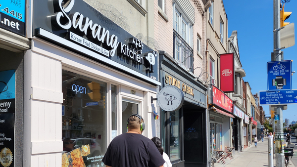 Suggestions for making restaurants autism accessible